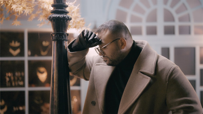 DENİZ ZEREN SESSİZLİĞİNİ BOZDU! “KAÇ KERE” YAYINDA