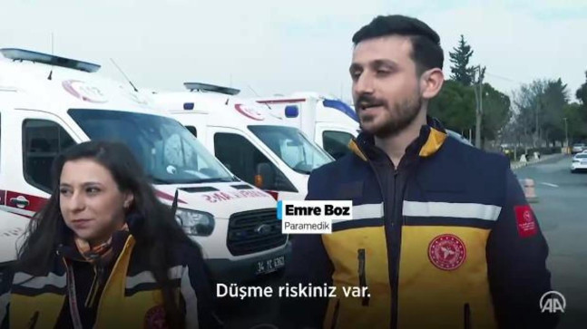Sağlık Bakanı Koca’dan depremde seferber olan sağlık çalışanlarına teşekkür