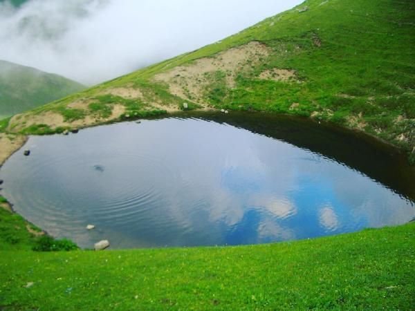 Dipsiz Göl'ün eski haline dönmesi için kar bekleniyor -2