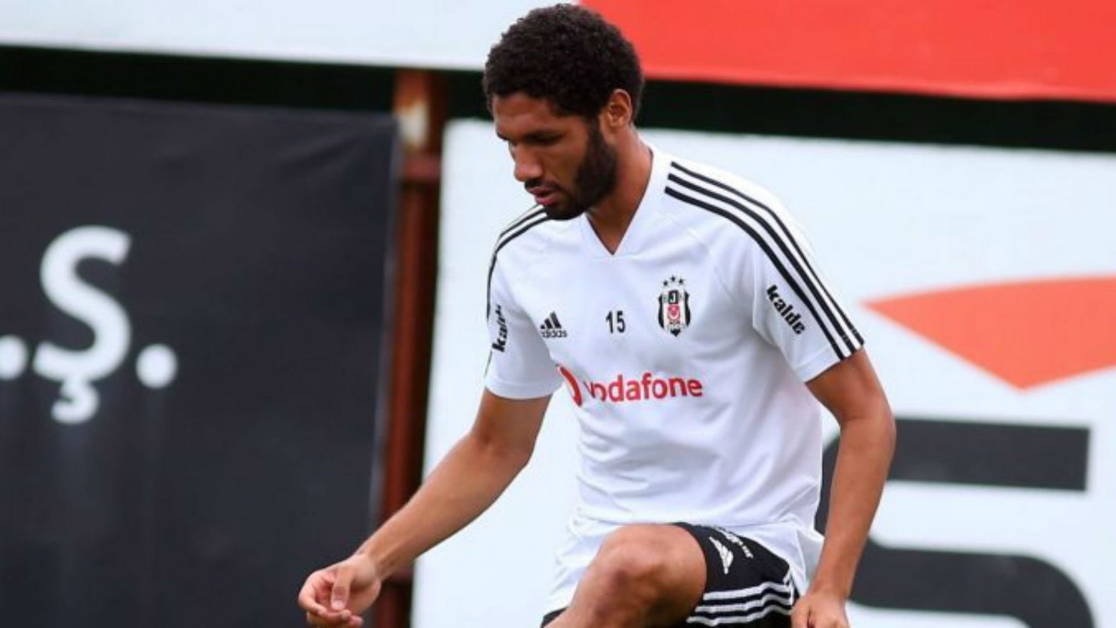 Elneny'nin babası: Oğlum Milan'a imza atabilir