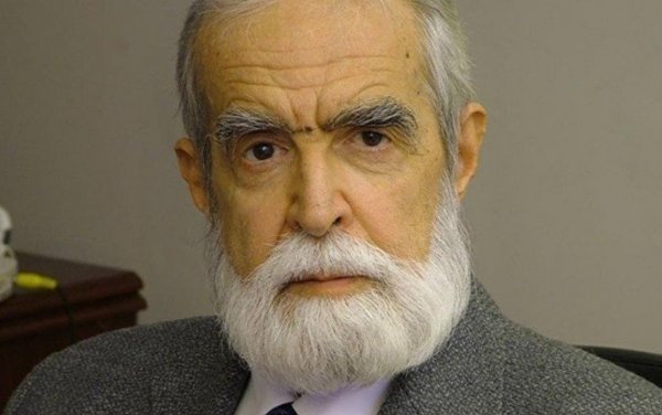 Sahte peygamberin gömüldüğü mezarlığa yoğun talep 