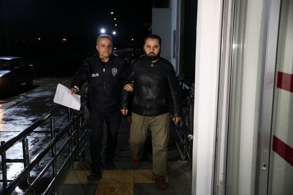 Adana'da DEAŞ operasyonu: 4 gözaltı