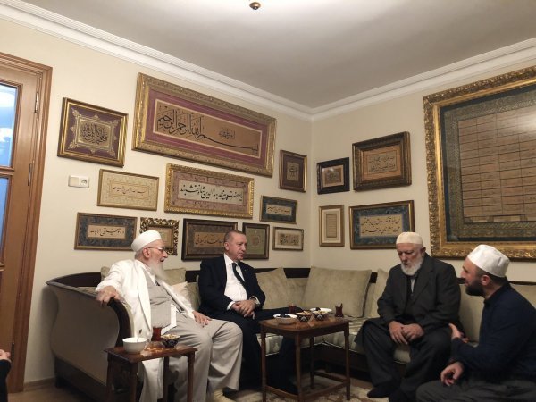 Cumhurbaşkanı Erdoğan'dan İsmailağa Cemaati'ne ziyaret