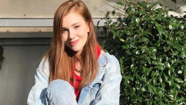 Elçin Sangu isyan etti