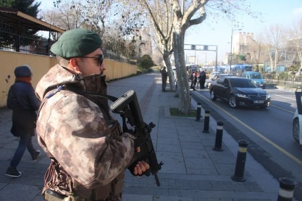 İstanbul’da yeni yılın ilk ‘Kurt Kapanı 1’ uygulaması -5