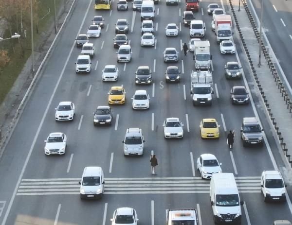 İstanbul'un trafiği en çok onlara yarıyor; gelirleri yazın 6 bin liraya kadar çıkıyor -2