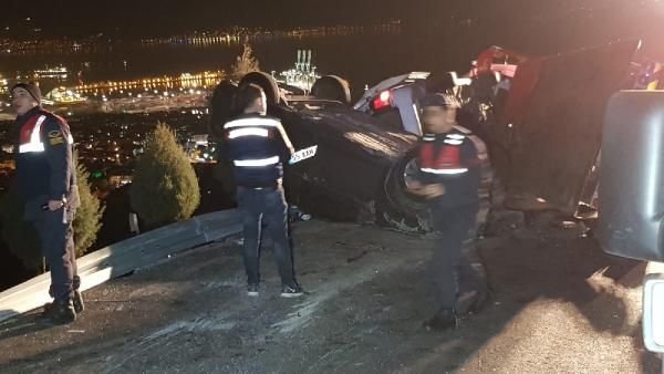 Arızalanan otomobili yolcularla taşıyan çekici, otomobille çarpıştı: 2 ölü, 8 yaralı -6
