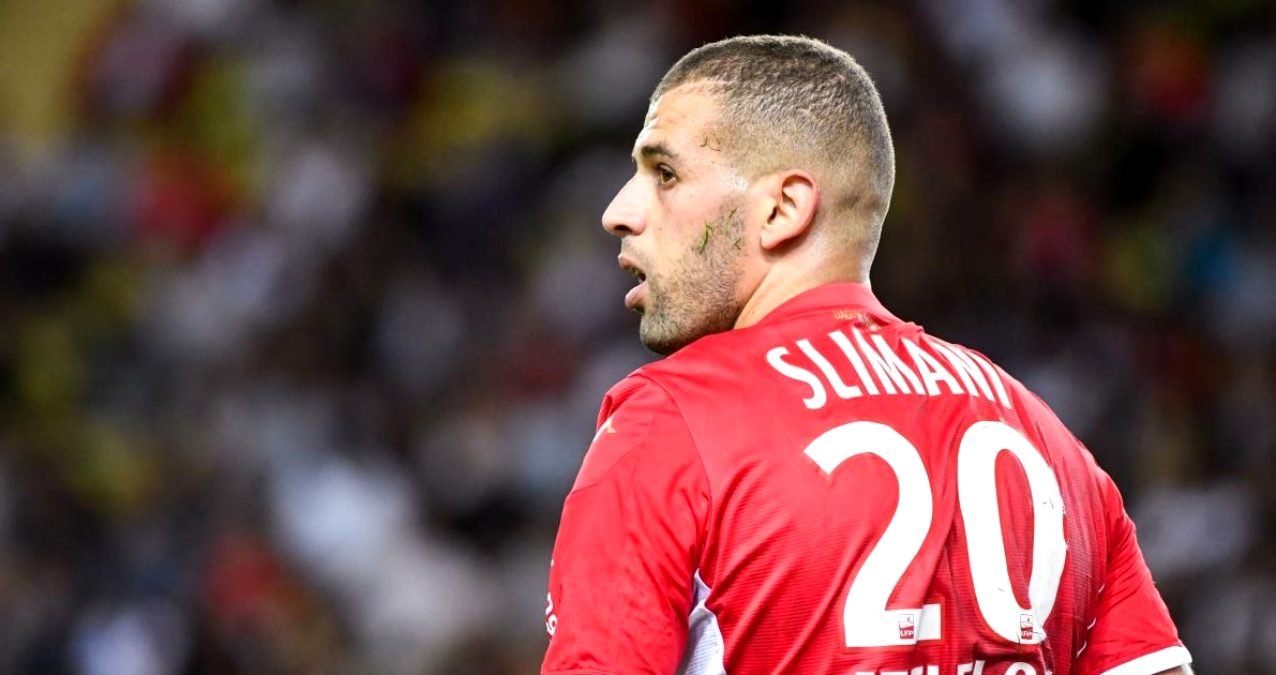 Monaco, Islam Slimani'yi gönderiyor