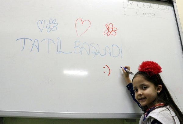 Öğrencilerin yarıyıl tatili başladı 