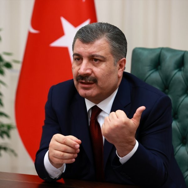 Virüse yenik düşenlerin yüzde 8'i 60 yaş altı