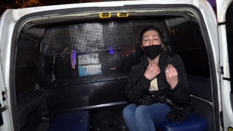 Yolunu kesip tırpanla dehşeti yaşattı